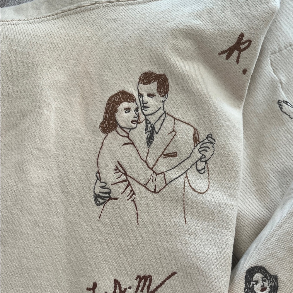 Graphic Cream Crewneck Sweater with Illustrated Motifs {small stain} - Picture 13 of 16